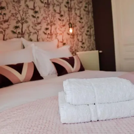 Le Roseau, Gite D'exception Au Coeur D'epernay Feriehus